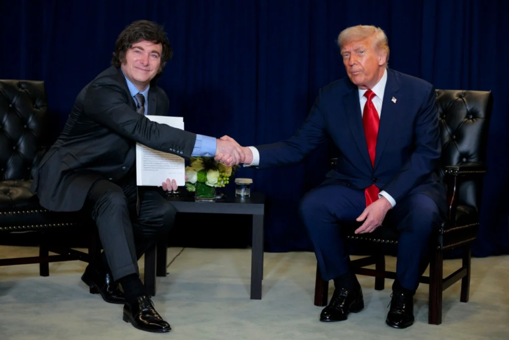 Trump e Milei vão se reunir para discutir apoio bilionário à Argentina