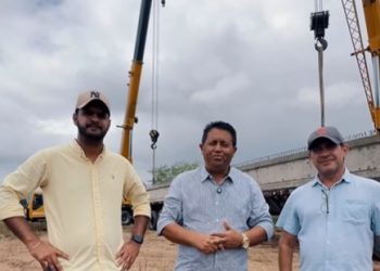 Minador do Negrão: Prefeito Josias Aprígio comemora avanço histórico na construção da ponte do Rio Traipu