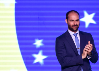 Eduardo Bolsonaro prevê que EUA viabilizará candidatura ao Planalto