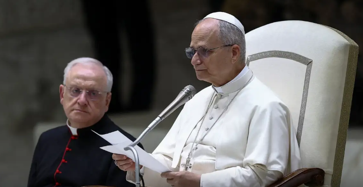 Papa Leão faz 1ª reunião com sobreviventes de abuso sexual na Igreja