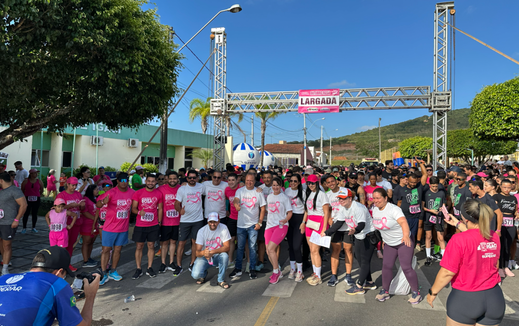 Evento Outubro Rosa movimenta Igaci com corrida, caminhada e show musical