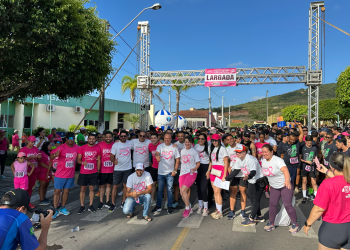Evento Outubro Rosa movimenta Igaci com corrida, caminhada e show musical