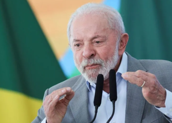 Lula quer manter tom direto e “descontraído” com Trump