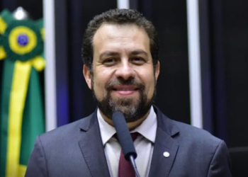 Boulos diz que colocará governo na rua, ouvindo demandas populares