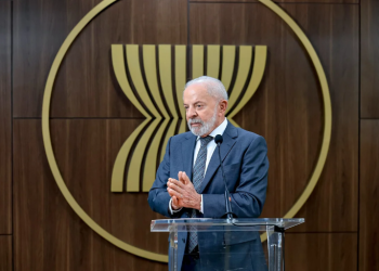 Lula reúne ministros para discutir crise no Rio após megaoperação