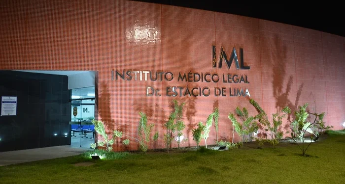 Jovem é morto a tiros no Santos Dumont, em Maceió