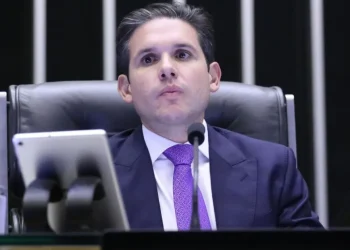 Após conversa entre Lula e Trump, Hugo celebra diálogo e a diplomacia