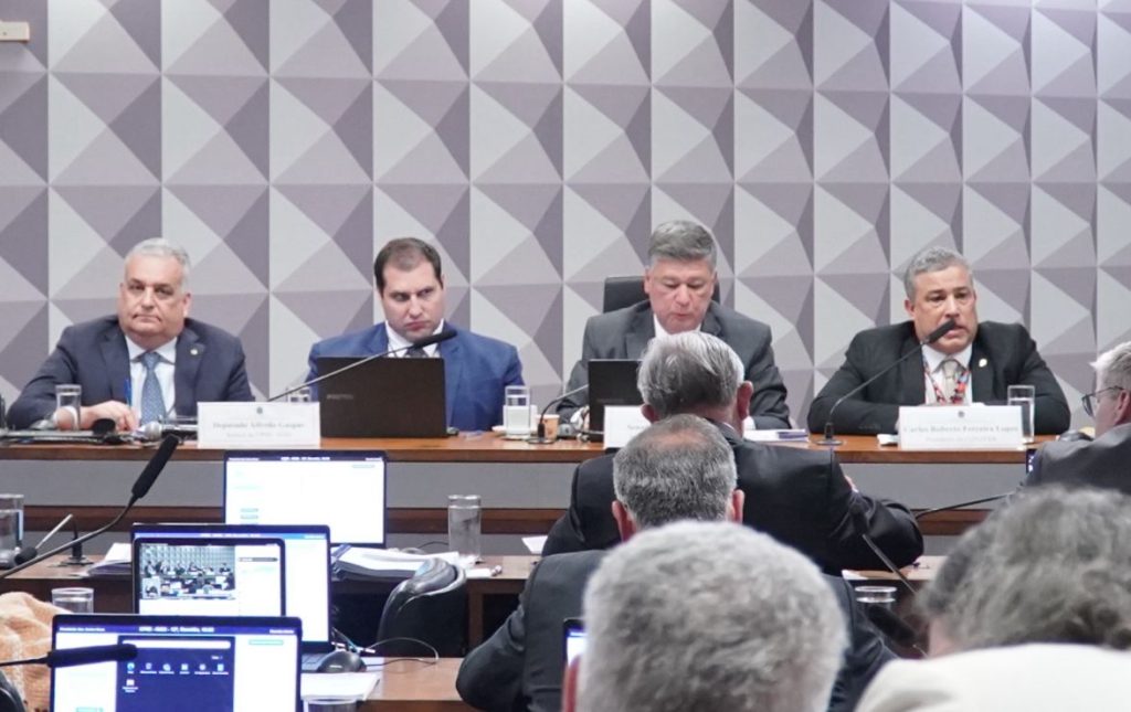 Alfredo Gaspar obtém aprovação na CPMI do INSS para prisão preventiva de presidente da Conafer; pedido será analisado pelo STF