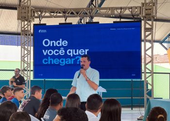 Palestra motivacional inspira alunos do 9º ano da rede municipal de Limoeiro de Anadia