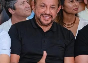 Neno da Laje celebra licitação para asfaltar estrada entre São José da Laje e Usina Serra Grande