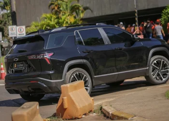 Senado aluga 79 SUVs de luxo com teto solar por R$ 47 milhões