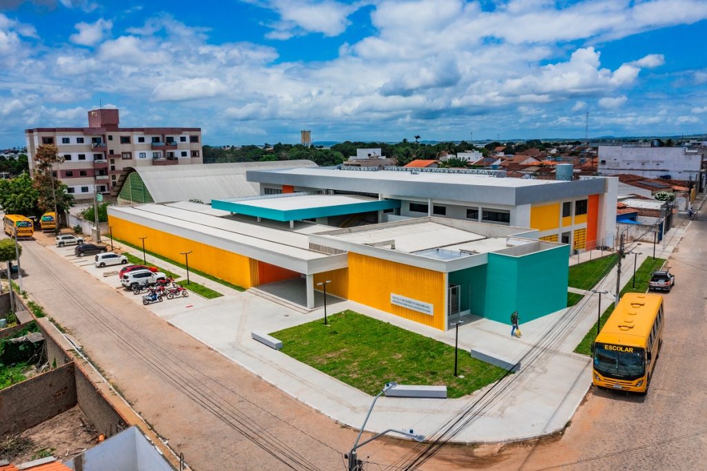 Arapiraca é destaque nacional em acesso à educação e lidera ranking em Alagoas