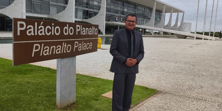 Vice-prefeito Bira cumpre agenda política em Brasília em busca de recursos para Maribondo