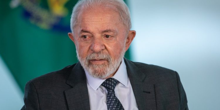 Ministros tentam conter repercussão de fala de Lula sobre traficantes e usuários de drogas