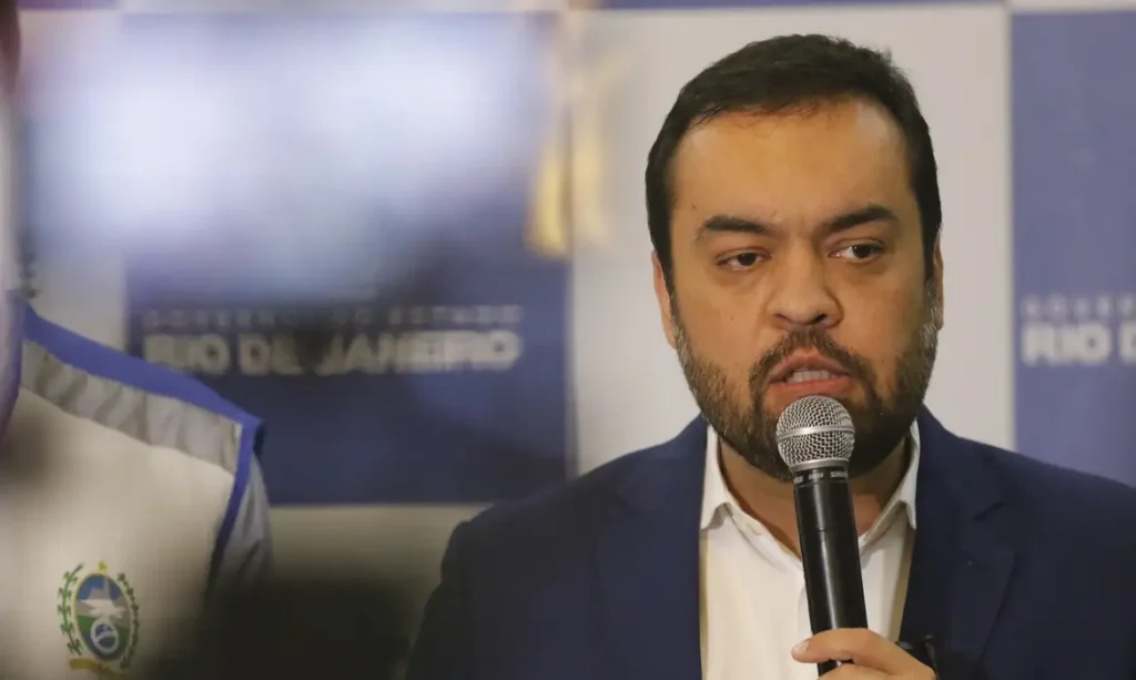 Castro critica governo Lula e diz que Rio está “sozinho” no combate ao crime organizado