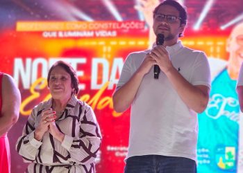 Eduardo Bulhões anuncia que ‘maior reajuste da história para os professores ainda é pouco para as conquistas que virão’ e fala do anseio em pagar precatórios