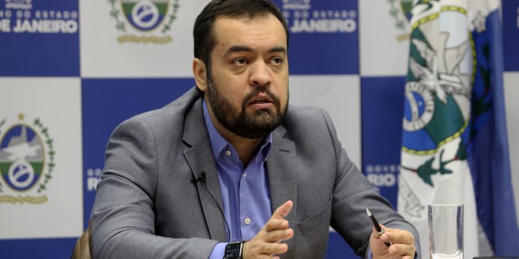 Cláudio Castro cobra de deputados alterações na PEC da Segurança e emendas para o Rio de Janeiro