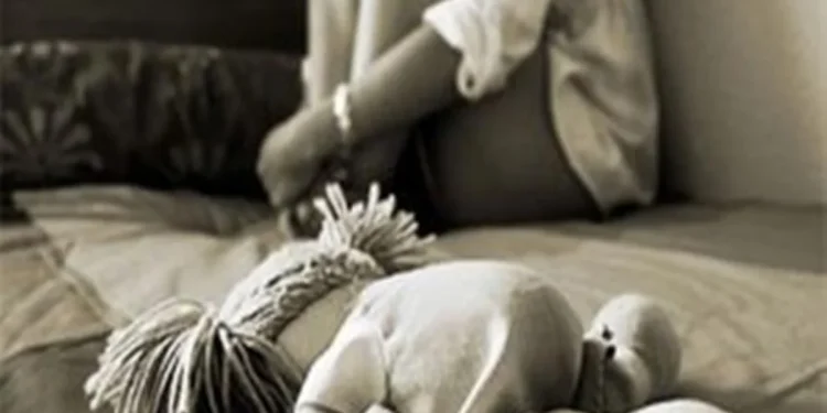 Mãe e companheiro são presos por estuprar filha de 10 anos em Pilar