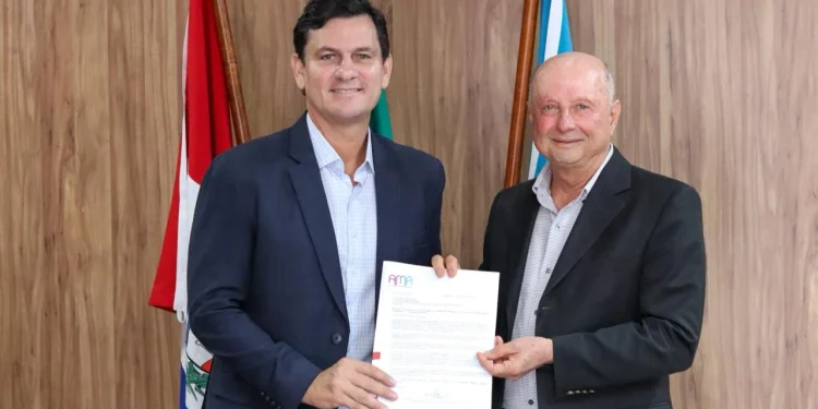 Fernando Toledo confirma palestra no Congresso dos Municípios