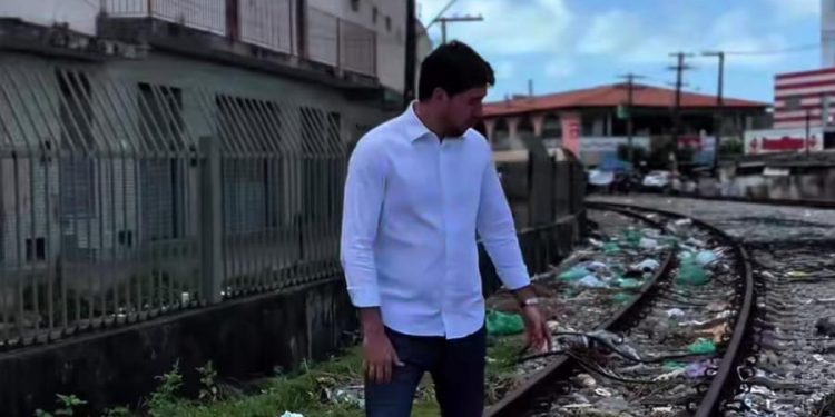 Descarte irregular de resíduos na via férrea de Maceió coloca em risco segurança operacional, alerta superintendente da CBTU