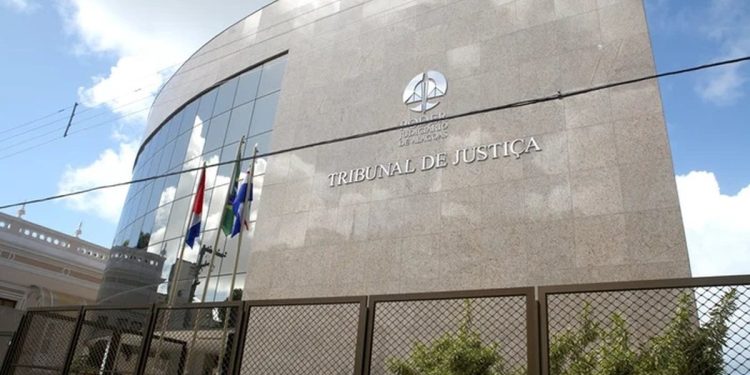Acusado de homicídio é absolvido após suposta vítima aparecer viva quase 30 anos depois, em Maceió