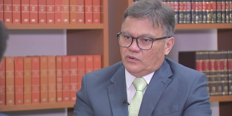 Promotor alvo de plano de execução do PCC relata vigilância com drones em sua residência