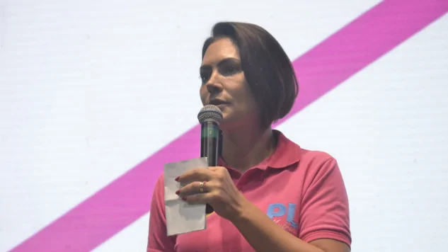 Michelle Bolsonaro critica governo Lula e defende megaoperação contra o tráfico no Rio em manifesto