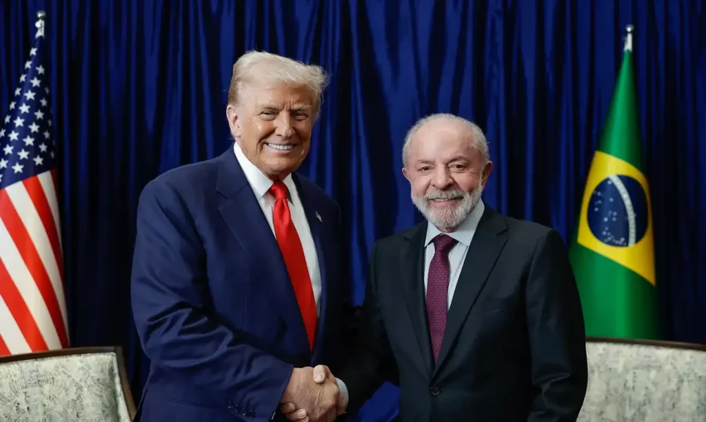 Após encontro, Lula revela troca de contatos com Trump: “Ele tem meu telefone e eu tenho o dele”
