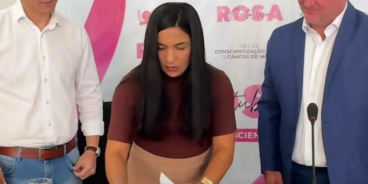 Prefeita Márcia Cavalcante assina contrato com consórcio para fortalecer agricultura em São Luís do Quitunde