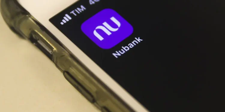 Nubank ultrapassa Petrobras e se torna a maior empresa brasileira em valor de mercado