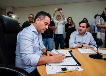 Governador Paulo Dantas assina convênio para construção de Policlínica em Palmeira dos Índios