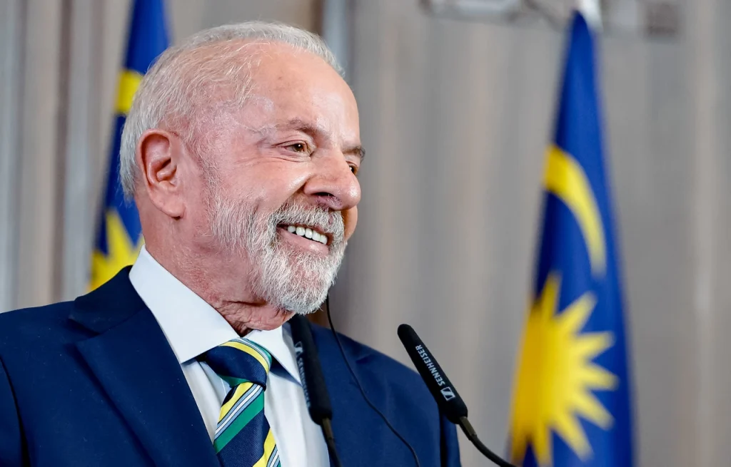 Lula faz 80 anos e entra para a história como o primeiro presidente octogenário em exercício no Brasil