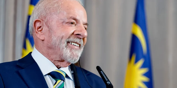 Lula faz 80 anos e entra para a história como o primeiro presidente octogenário em exercício no Brasil