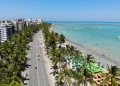 Homem é preso após turista argentina denunciar ato obsceno na Ponta Verde, em Maceió