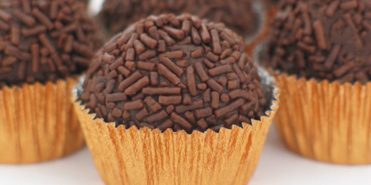 Polícia investiga plano de envenenamento de professoras em escola de Salvador