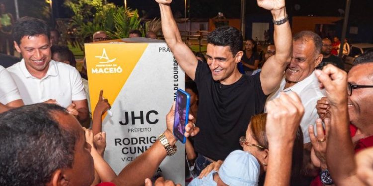 Caldistas anunciam que JHC gravou programa do PL confirmando que é candidato a governador