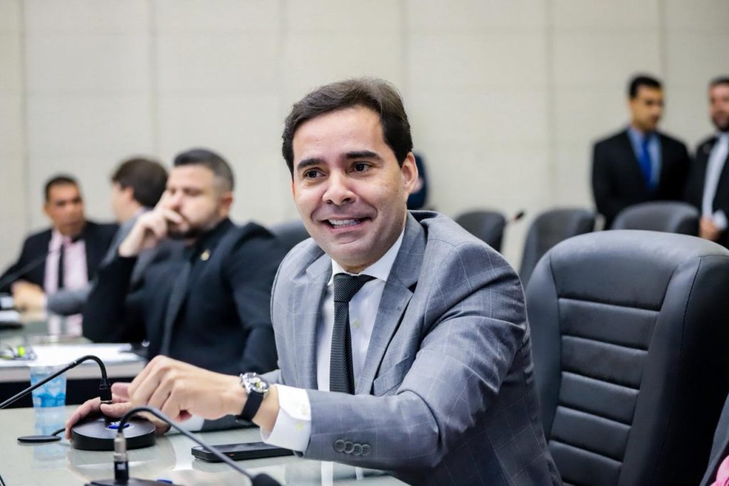 ”Em breve teremos notícias que vão abalar as estruturas da classe política”, diz Kelmann Vieira