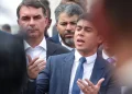 Após 3 meses, Moraes finalmente autoriza Nikolas a visitar Bolsonaro