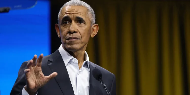 Obama critica Trump e diz que “todo dia é Halloween” no atual governo dos EUA