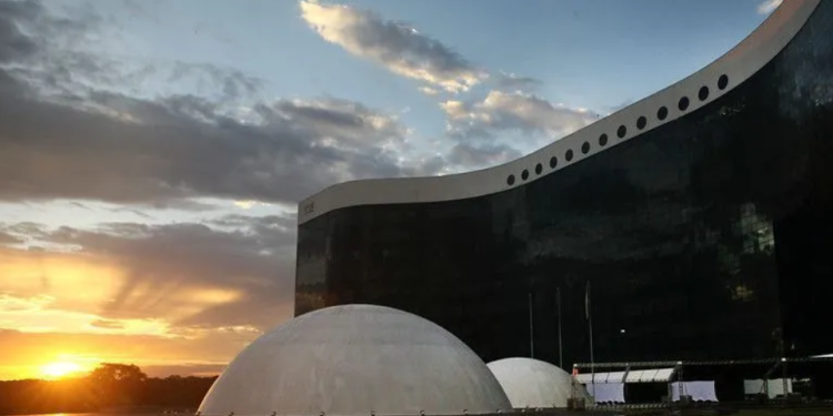 TSE pode analisar nesta terça-feira (4) criação do “Missão”, partido do MBL