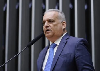 “Isso me envergonha como brasileiro”, diz Alfredo Gaspar ao denunciar impunidade e desvio de R$ 221 milhões da CBPA na CPMI do INSS