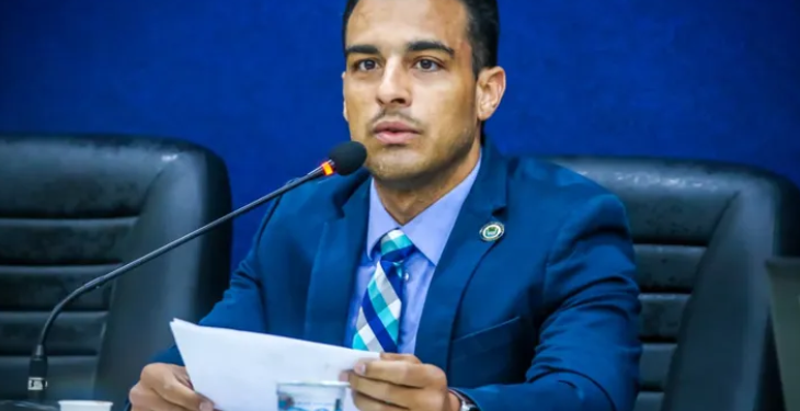 Vereadores querem que Prefeitura rompa contrato com a BRK