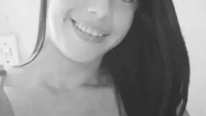 Mulher é executada sobre a cama após ter casa invadida