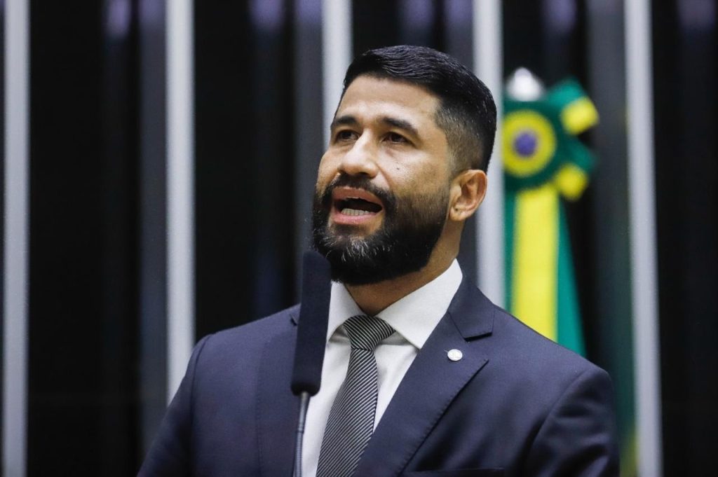 Prisão de ex-presidente do INSS após delação de empresário confirma dimensão do escândalo, diz Deputado Federal Delegado Fabio Costa