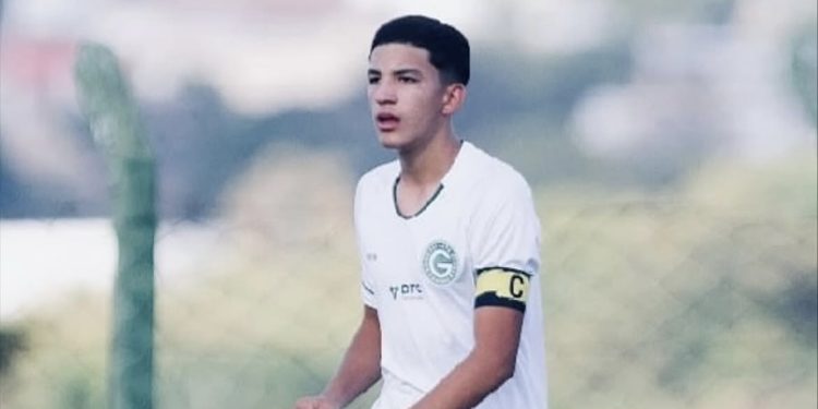Atleta sub-15 do Goiás e sobrinho do deputado distrital Hermeto morre após acidente