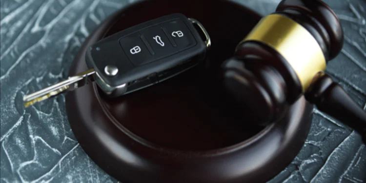 Homem é condenado por danos morais após comprar veículo e não transferi-lo para seu nome; entenda o caso