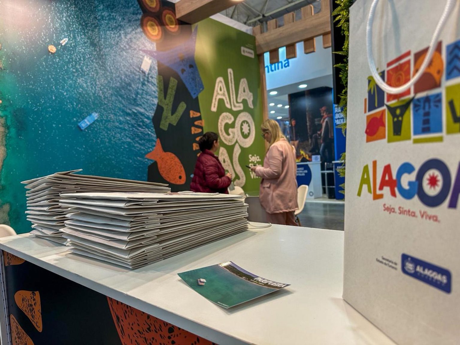 Alagoas promove atrativos turísticos e segmento de luxo na Festuris, em Gramado