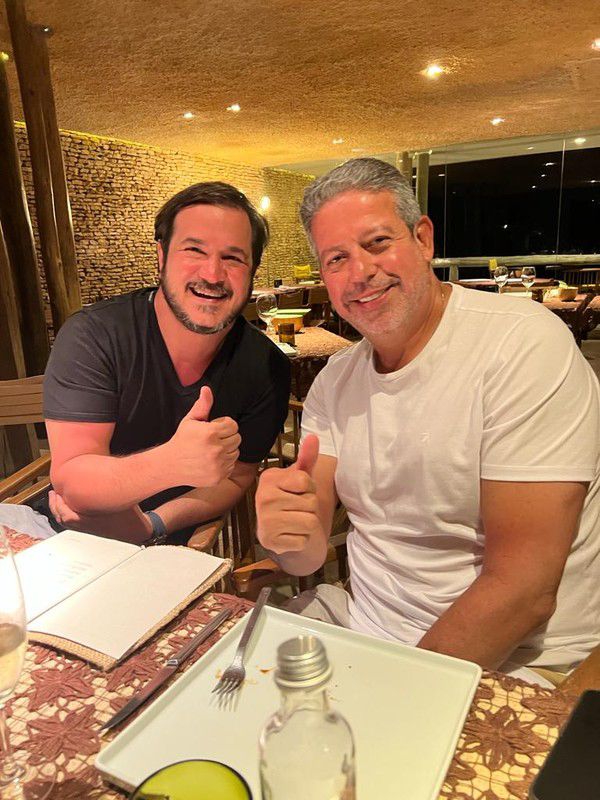 Federação entre o PP de Arthur Lira e União Brasil vive crise