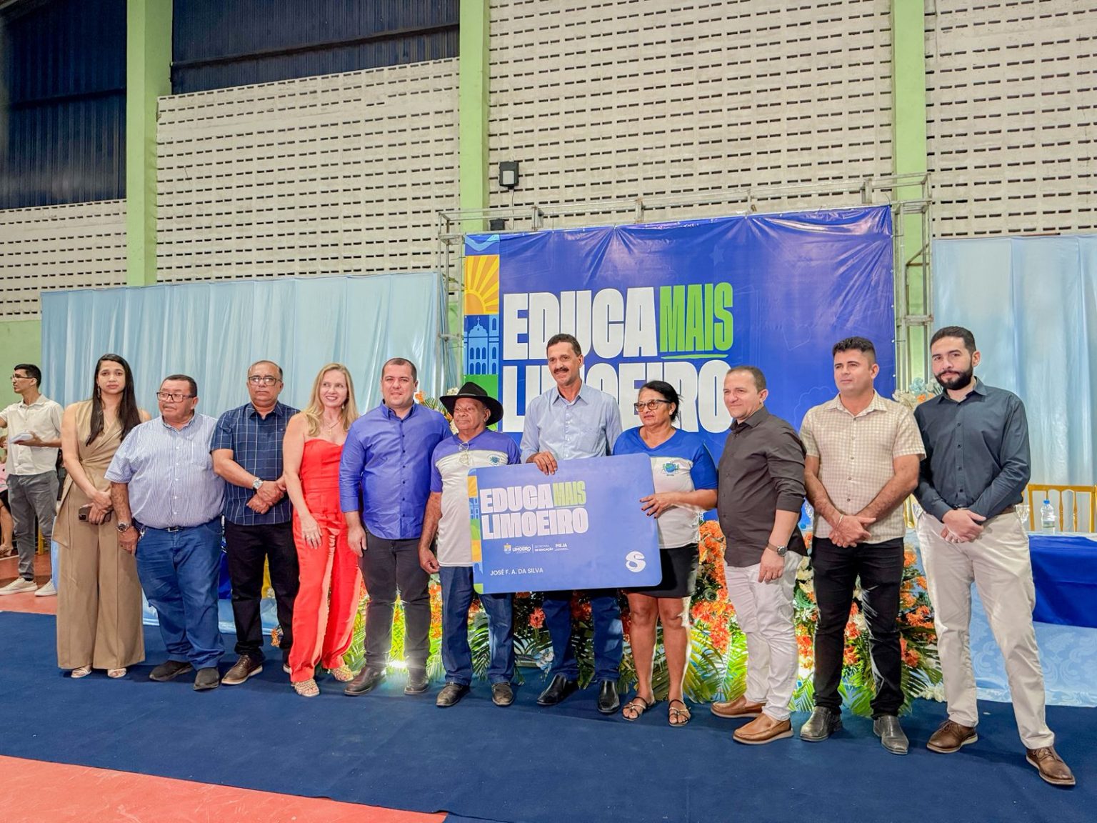 Limoeiro de Anadia lança o Cartão Educa Mais Limoeiro e fortalece o Programa de Incentivo à Educação de Jovens e Adultos (PIEJA)