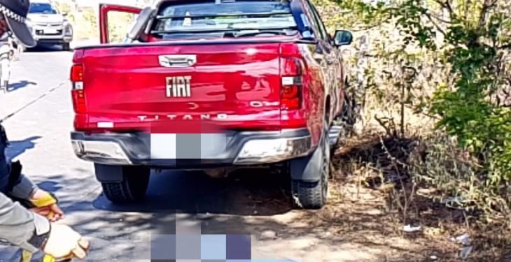 Grave acidente com caminhonete deixa duas pessoas mortas em rodovia alagoana